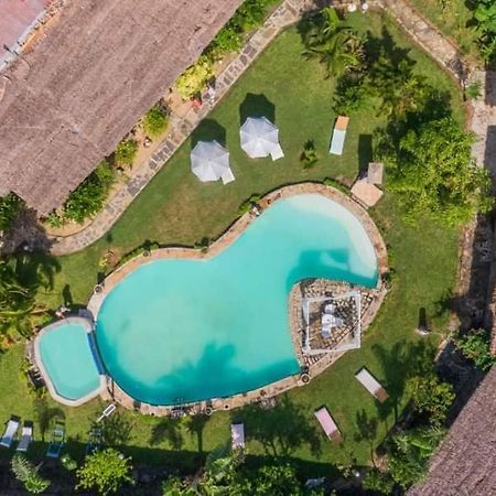 Madiro Hotel Nosy-Be Bagian luar foto
